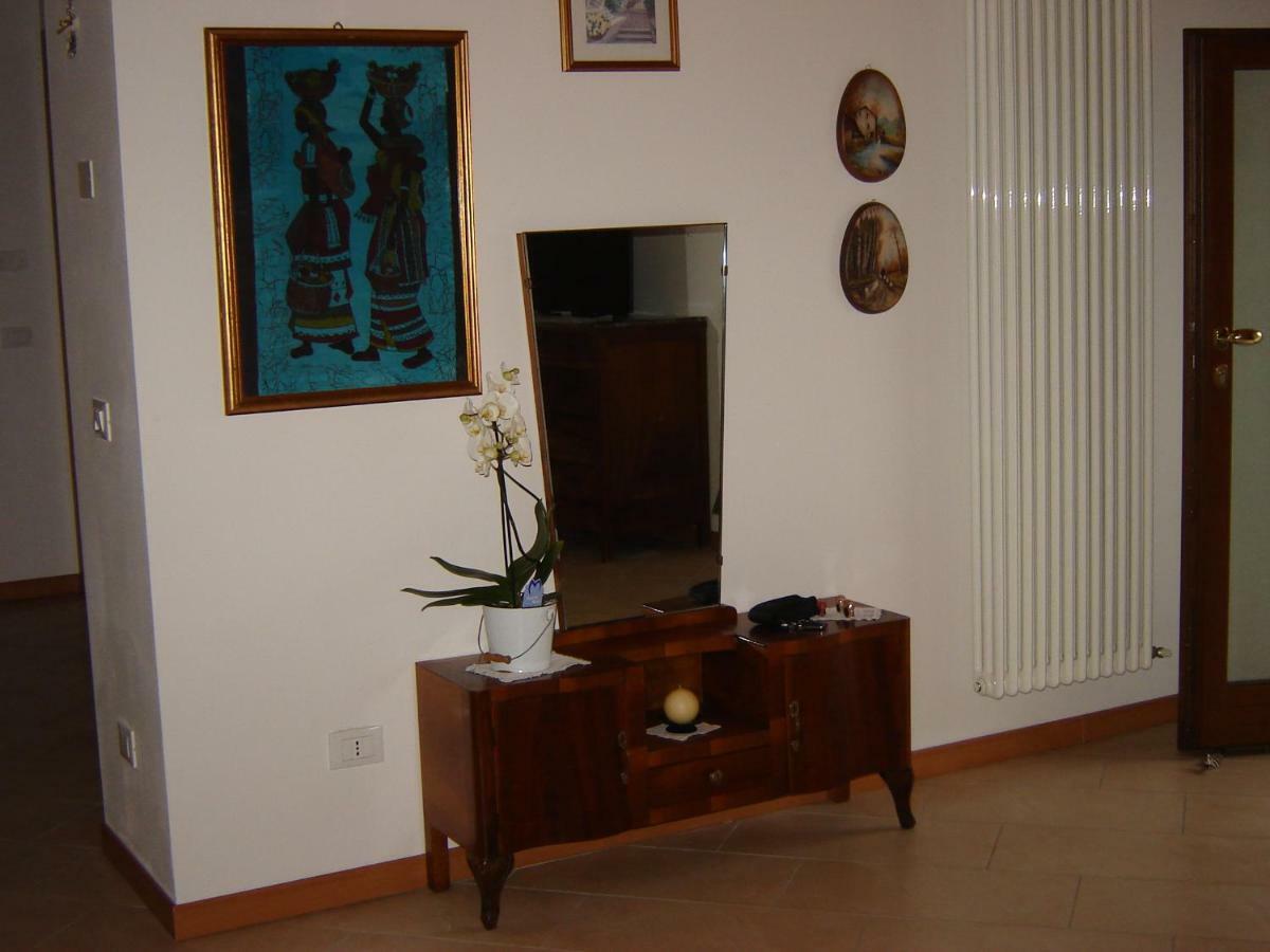 דירות גאוורדו A 7 Km Da Salo' Casa Del Sole Mansarda מראה חיצוני תמונה